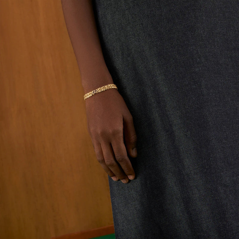 Gucci Horsebit Floral Charm Bracelet in 18K Gold | World's Best