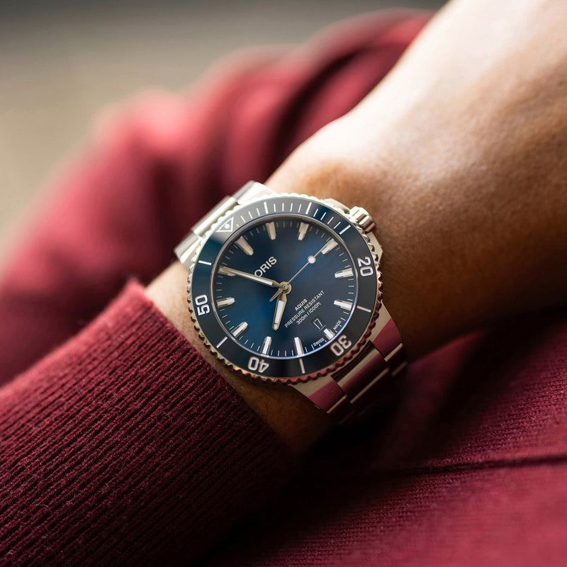 Oris New Watches - AQUIS DATE - BLUE | Manfredi Jewels